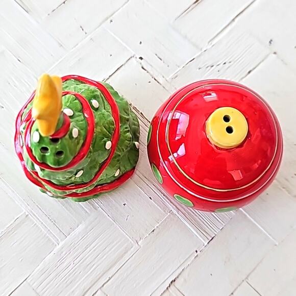 Russ A Celebration of the Season Salt & Pepper Shaker Tree & Ornament #22013 - Picture 5 of 6